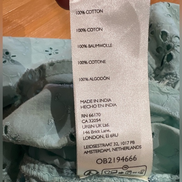 We The Free Light Green Eyelet Button Down Shirt Size XS-S/TP - Picture 12 of 12